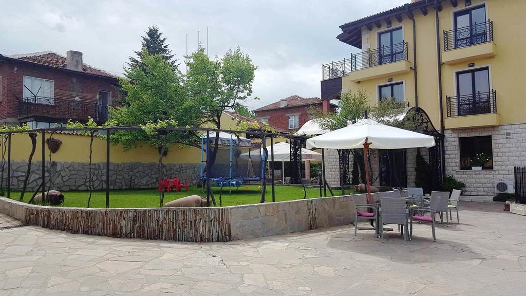 Todoroff Wine Residence Brestovica  エクステリア 写真
